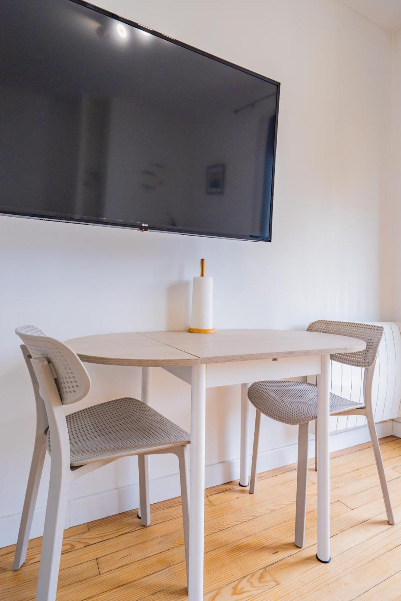 Apartment In - 1 Proche Airbus A St Martin Du Touch
